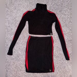Omighty Turtle Neck Red/Black Set